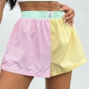 COLORFUL WOMEN'S ELASTIC STHLETIC SHORTS